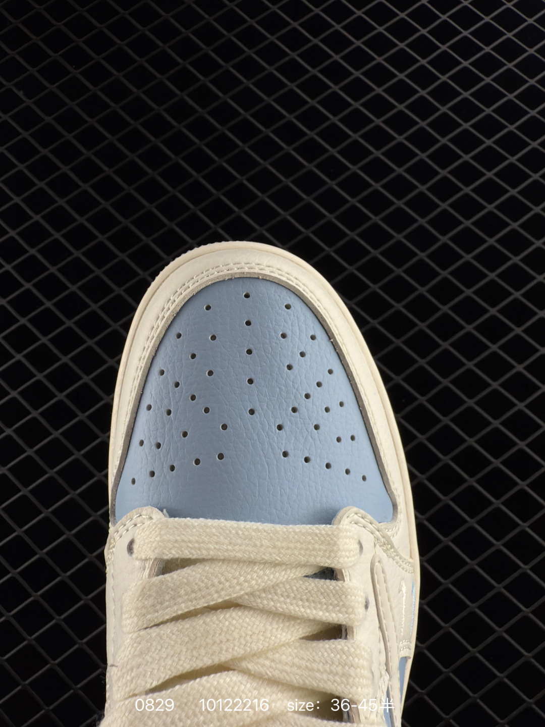 Travis Scott x Jordan 1 Low